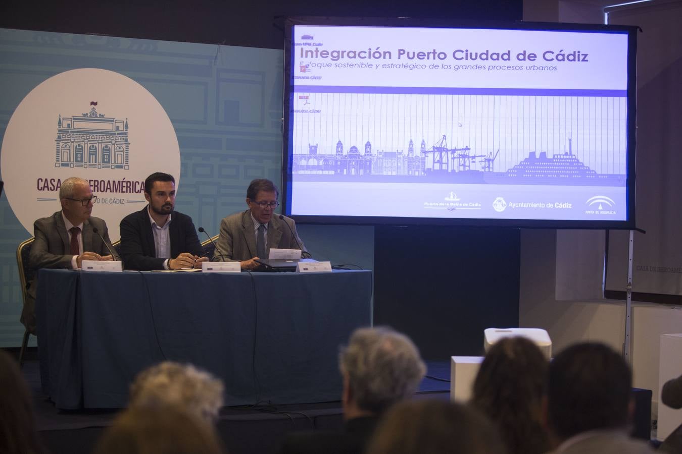 El Puerto de Cádiz cuenta ya con tres modelos para integrar los muelles en la ciudad